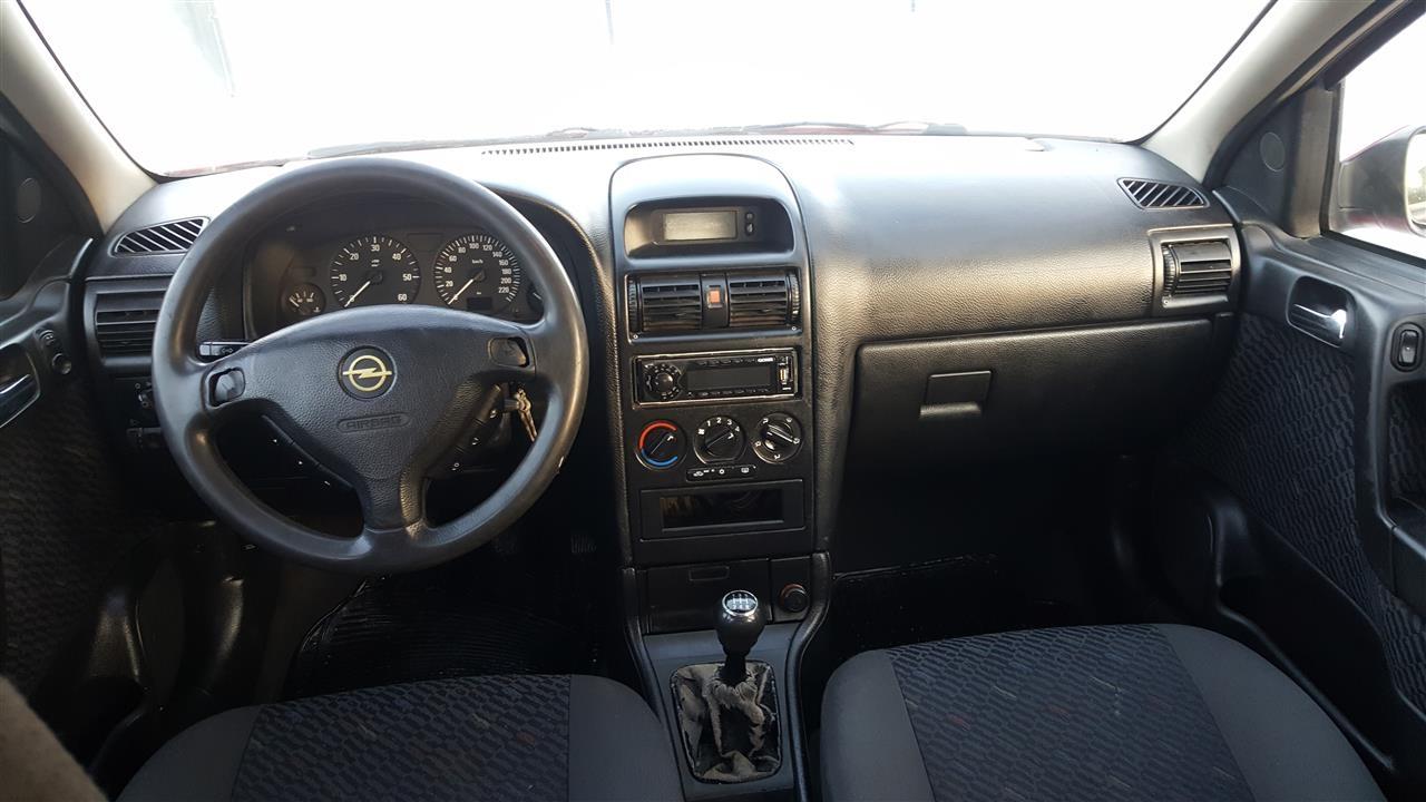 opel-astra