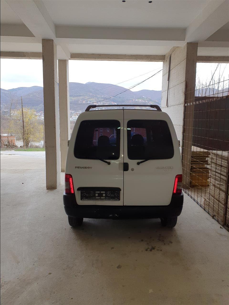 Shitet-Kombi