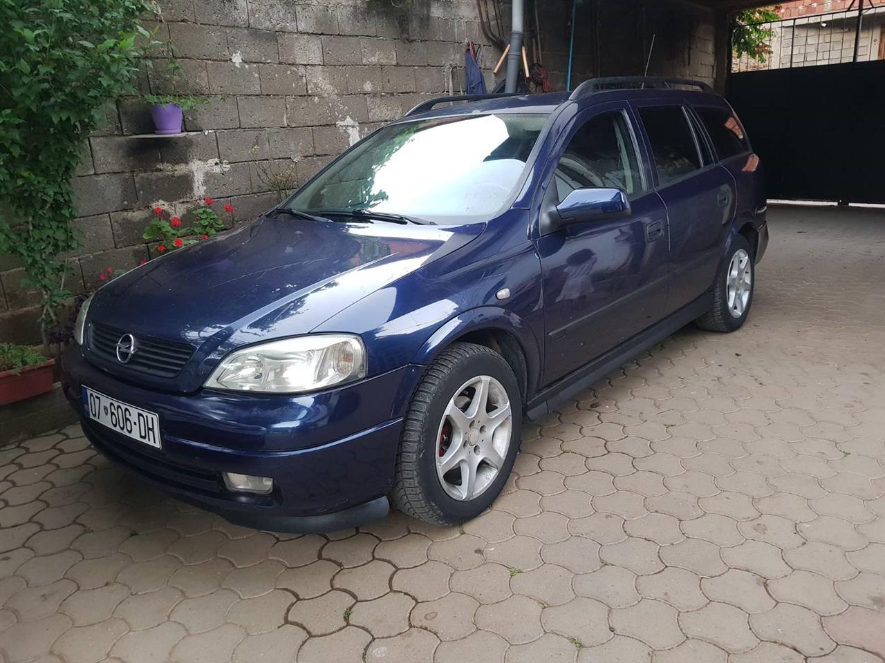 Opel-astra