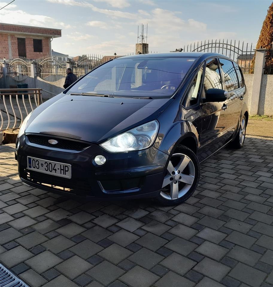 Ford-S-Max