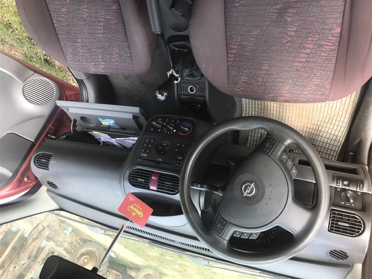 Opel-Corsa