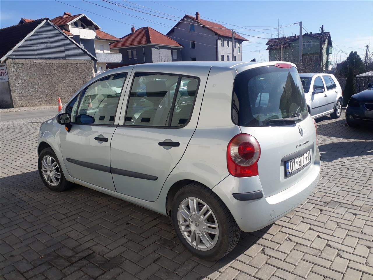 Shes-renault-modus