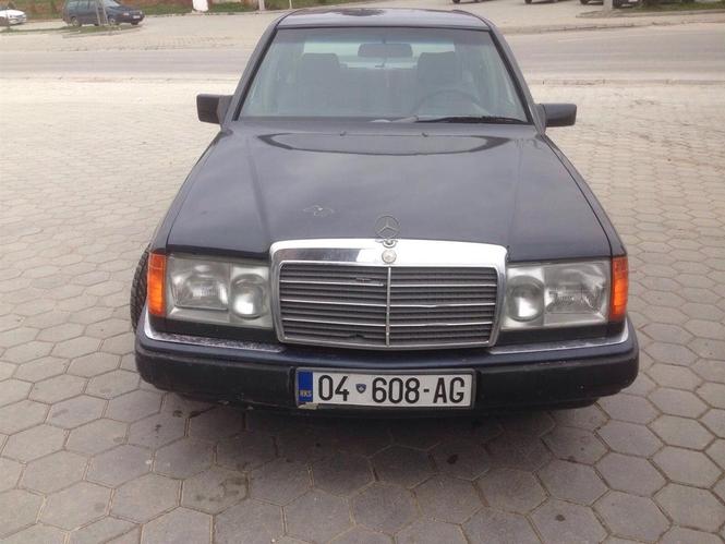Mercedes Benz