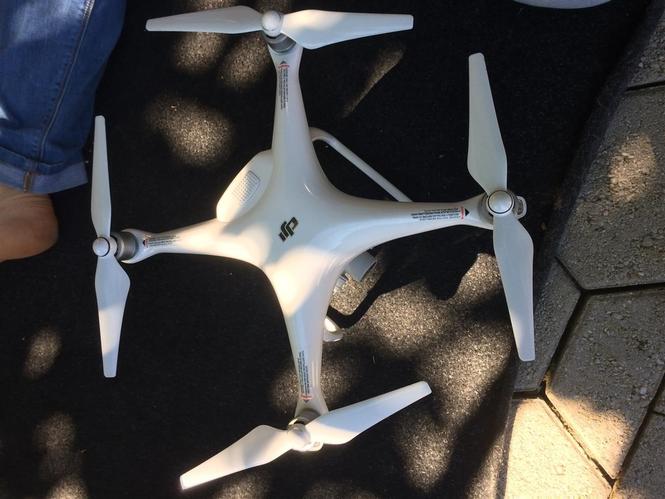 Dron Dji Phantom 4