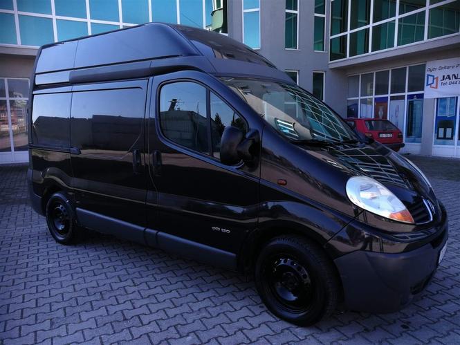 Renault Trafic 2.5