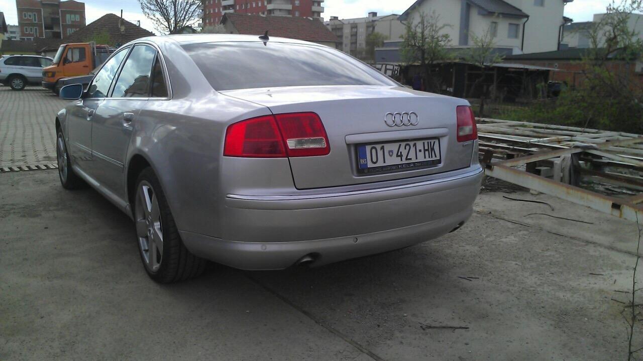 AUDI-A8--04-