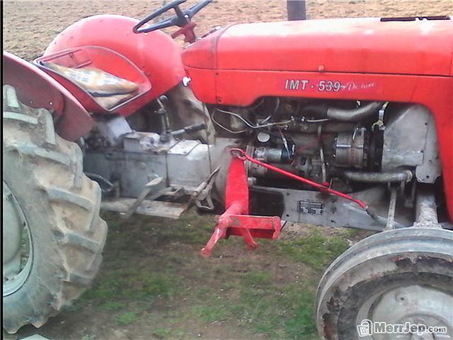 Traktor--Marsy-Ferguson-25