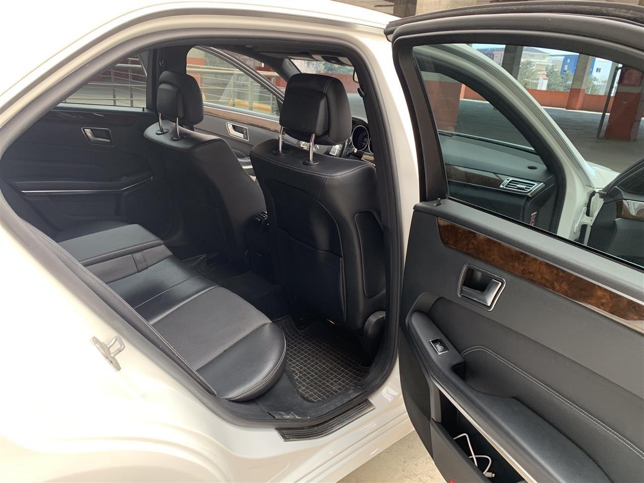 Mercedes-E-Class