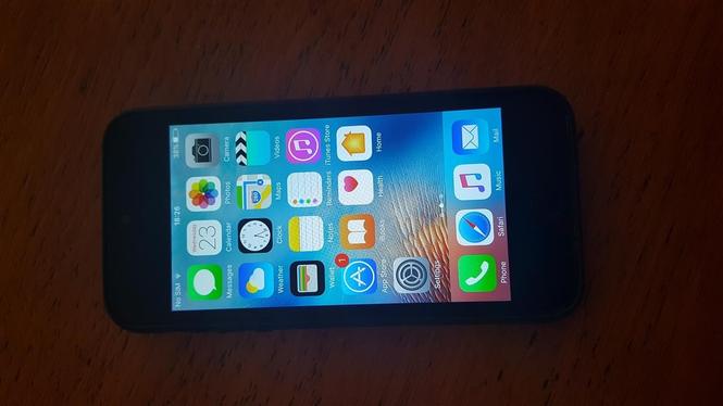 shes iphon 5