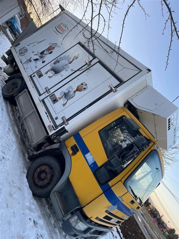 Iveco-100-E-18