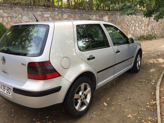 Golf 4