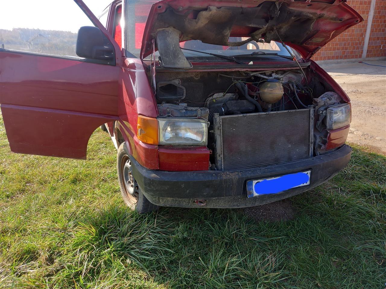 Auto-Pjesë