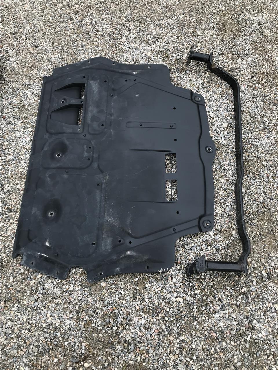 Mask-e-hekurit-per-passat-3c-dsg-