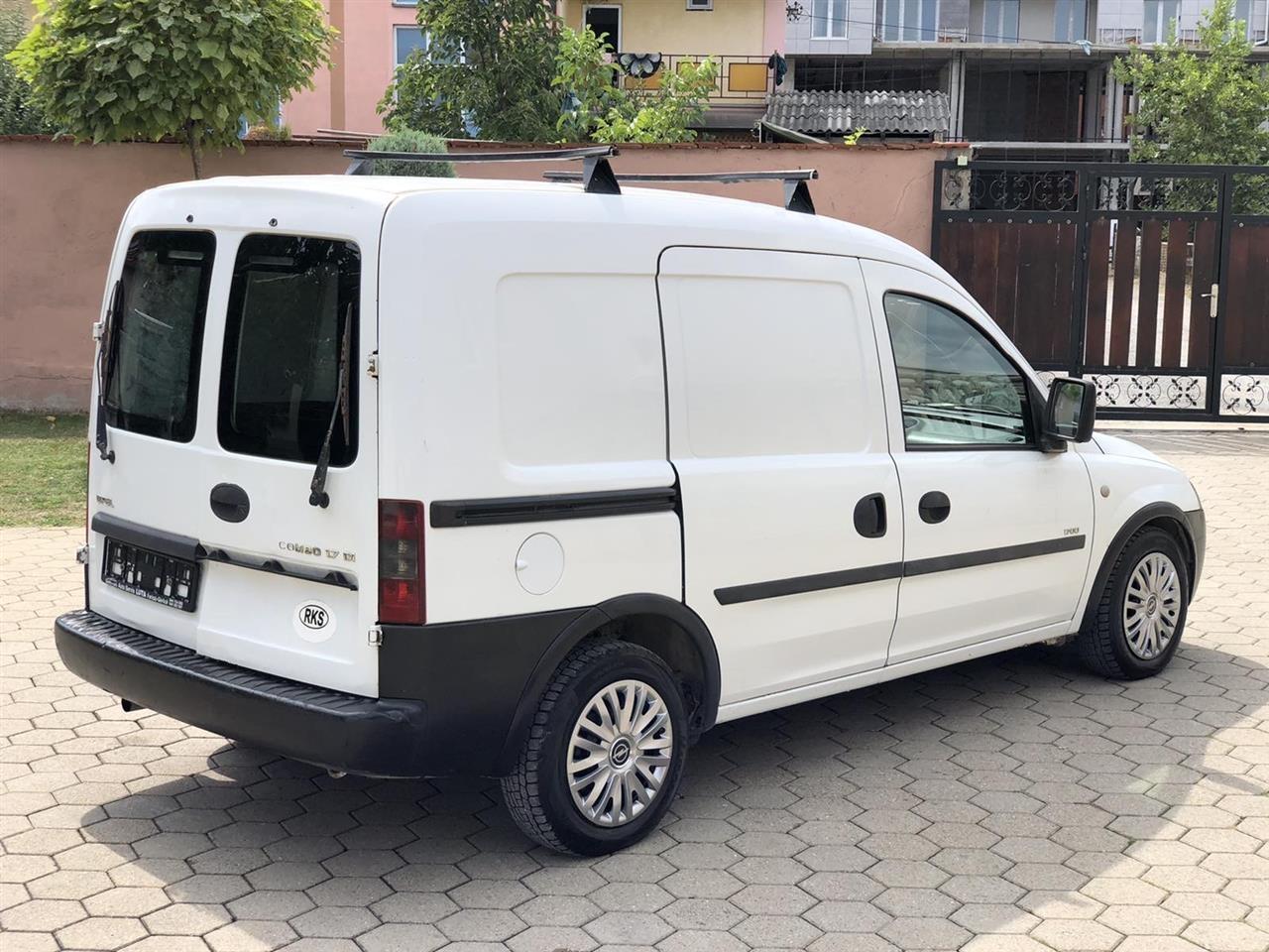 Opel-Combo
