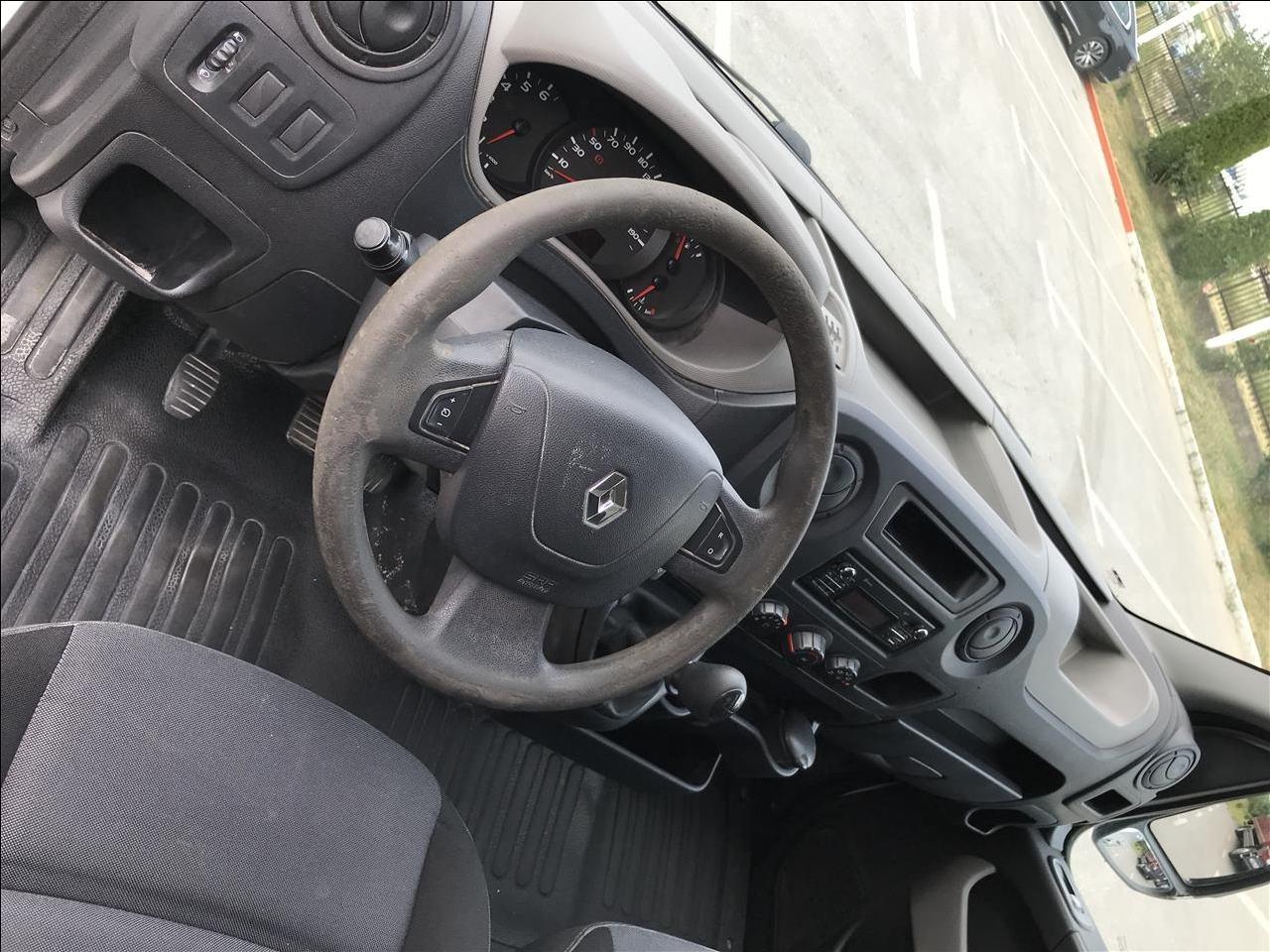 Renault-Master