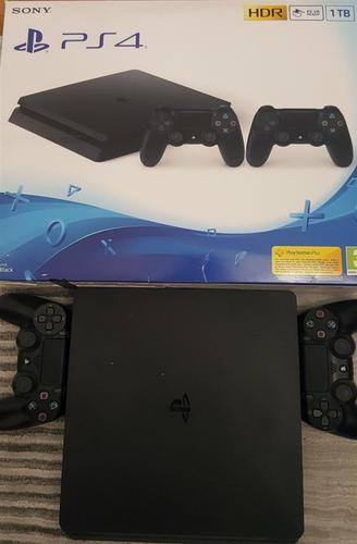 PS4Slim