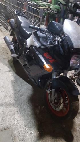 Shitet motorri
