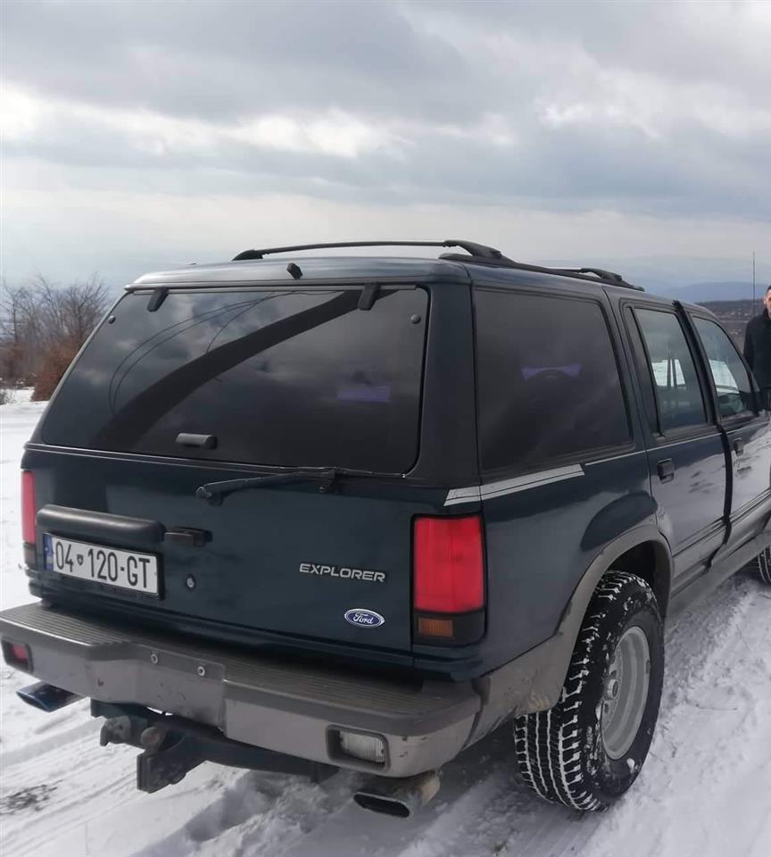 FORD--EXPLORER-