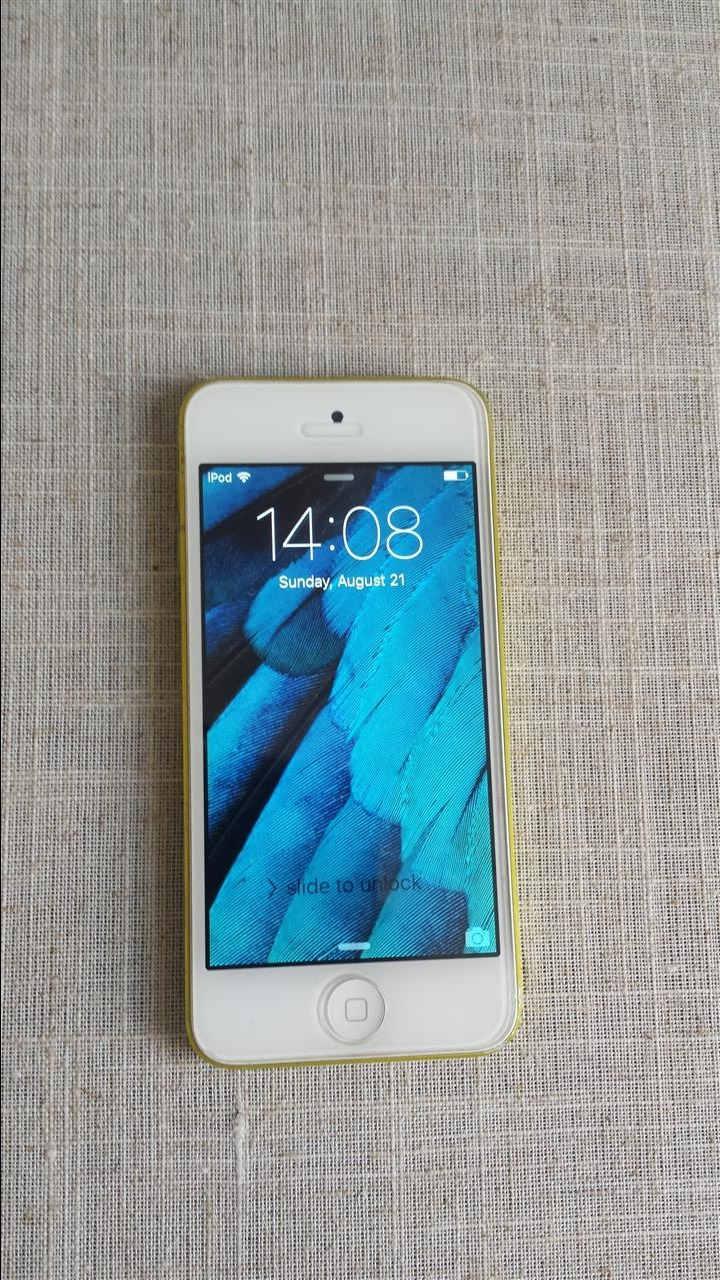 Shes-ipod-5