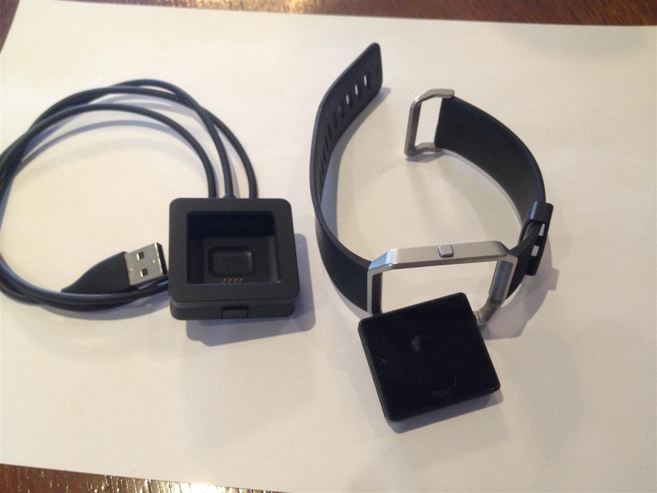 Ore-e-menqur-Fitbit