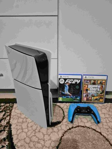 PS5 Slim 1TB 2 Lojra GTA5 EAFC24 1 kontroller