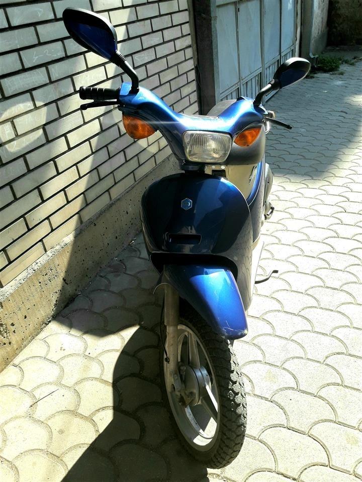 Shitet-piaggio