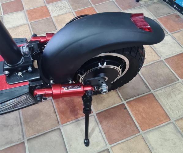 Trotinet max  cross