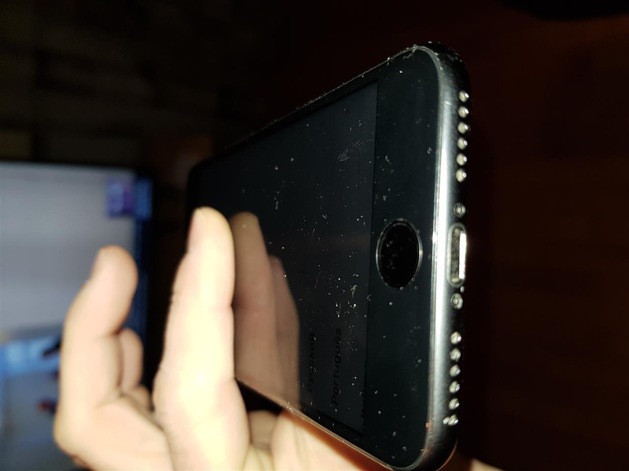 IPHON-7-