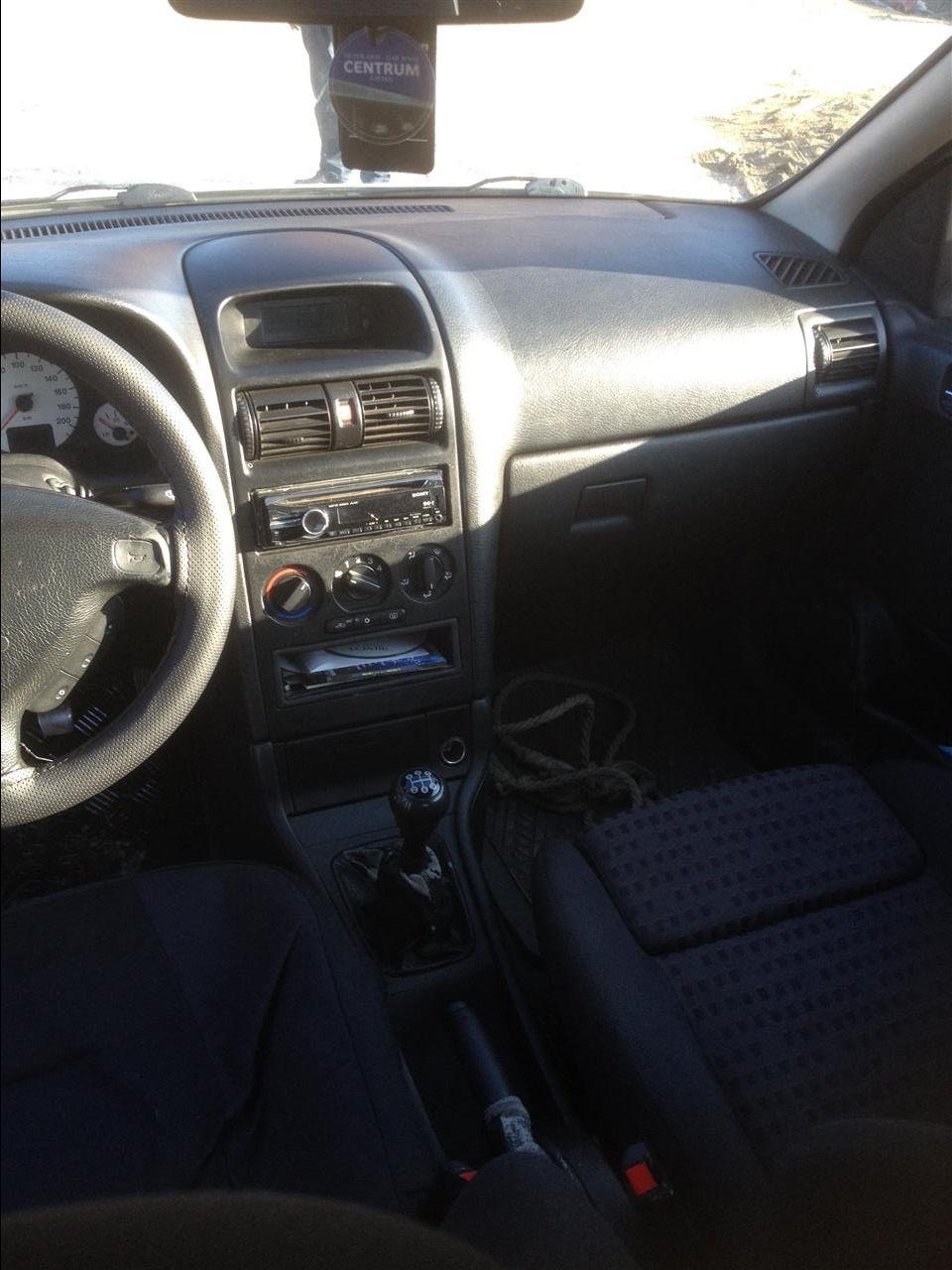 Opel-Astra-