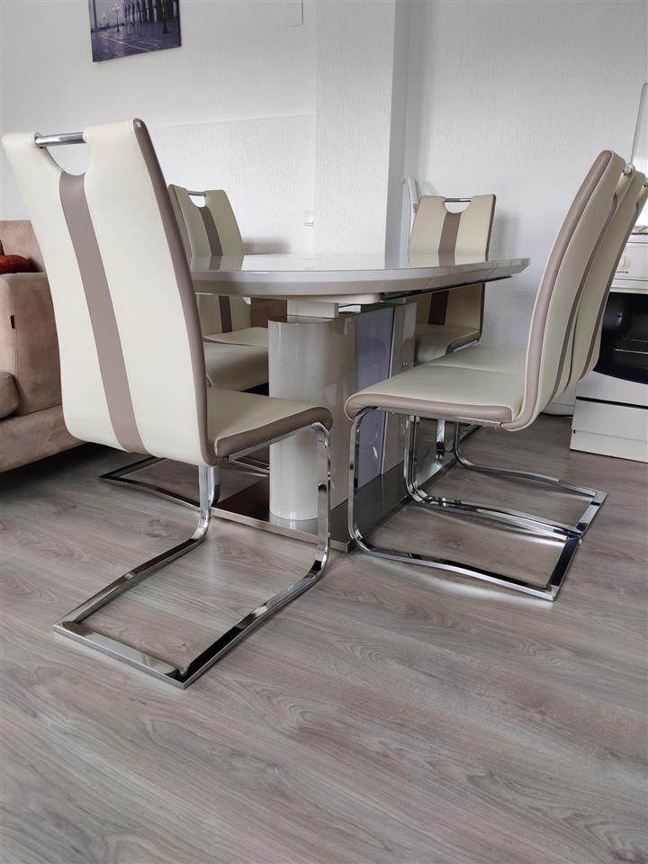 Tavolin-