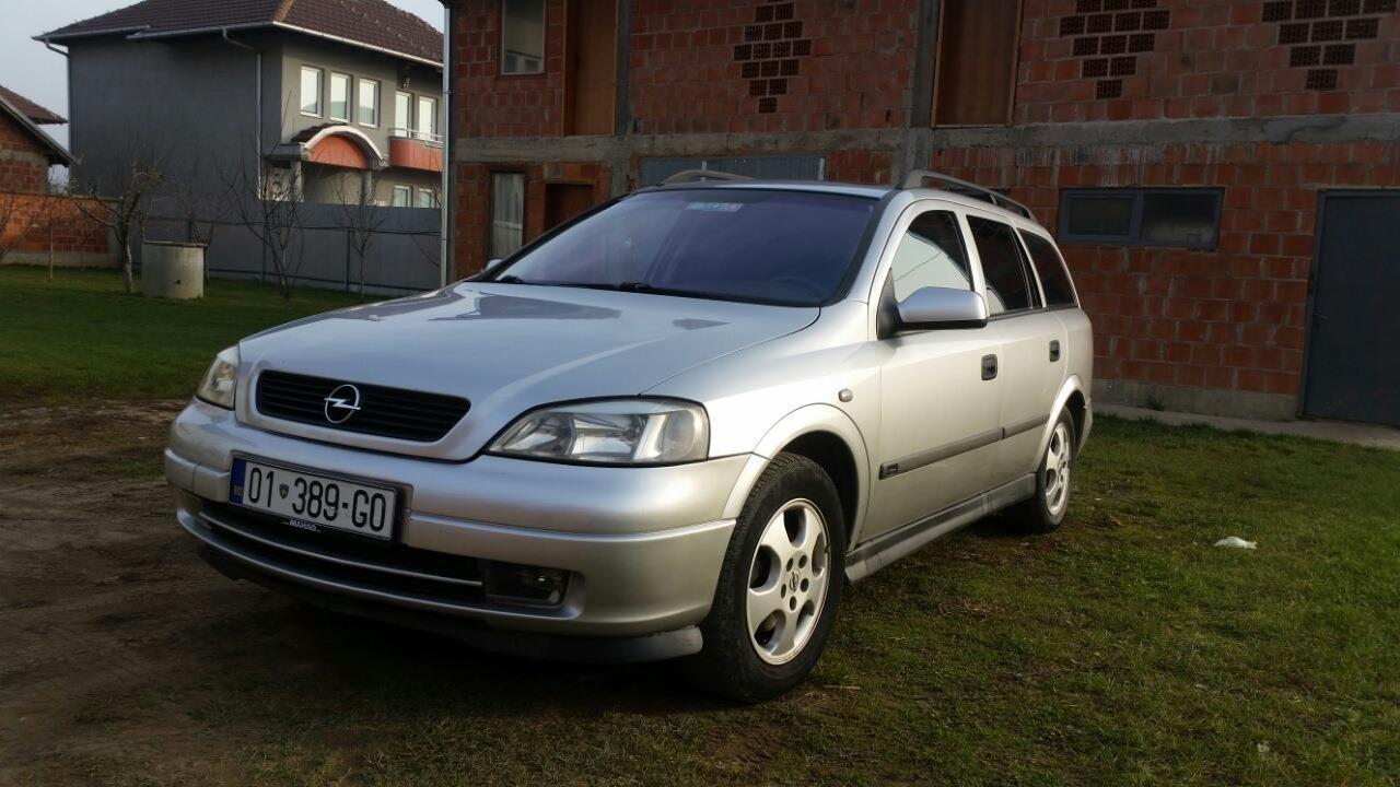 Opel-Astra
