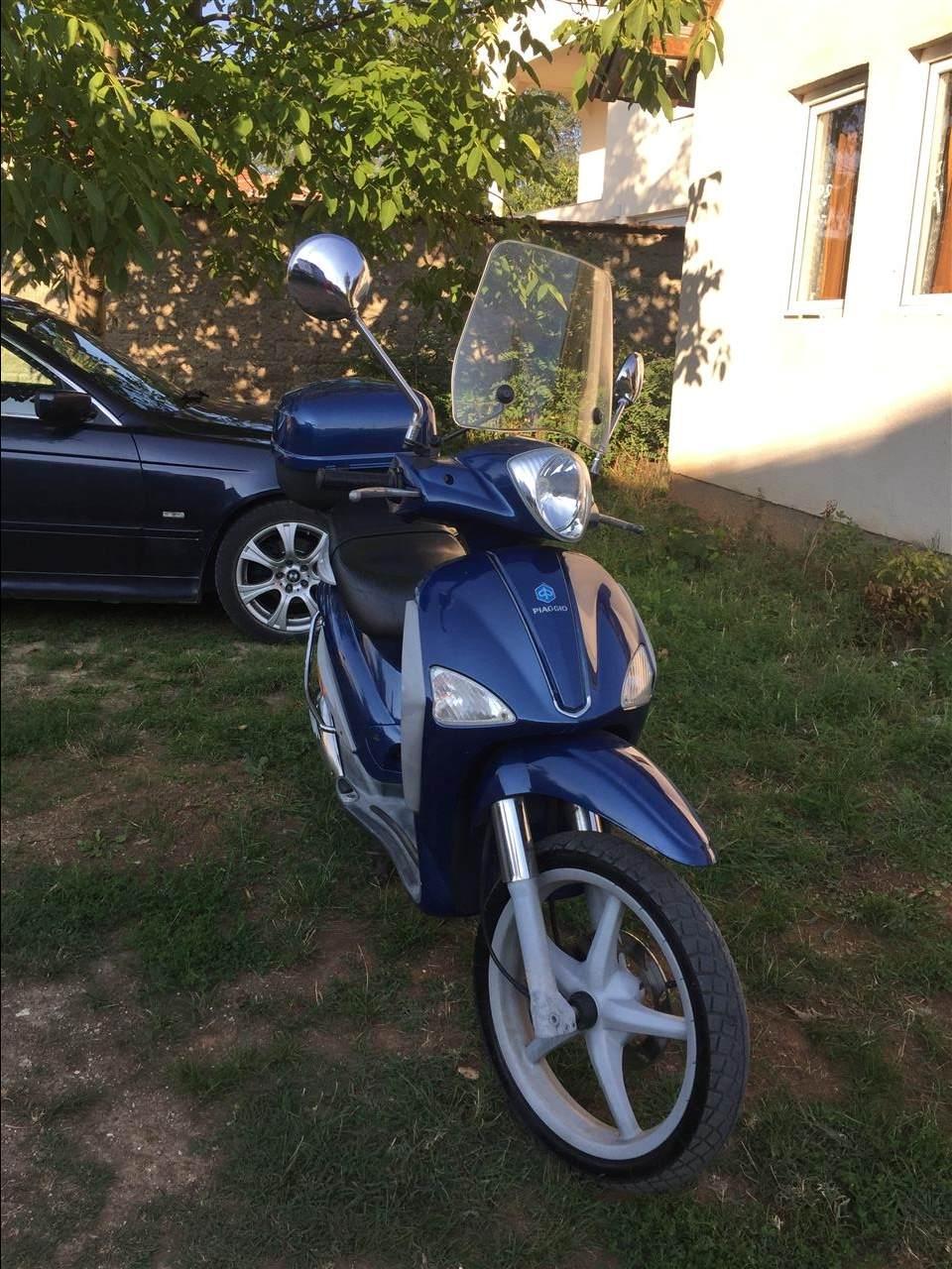 Shitet-Piaggio--Liberty--125c