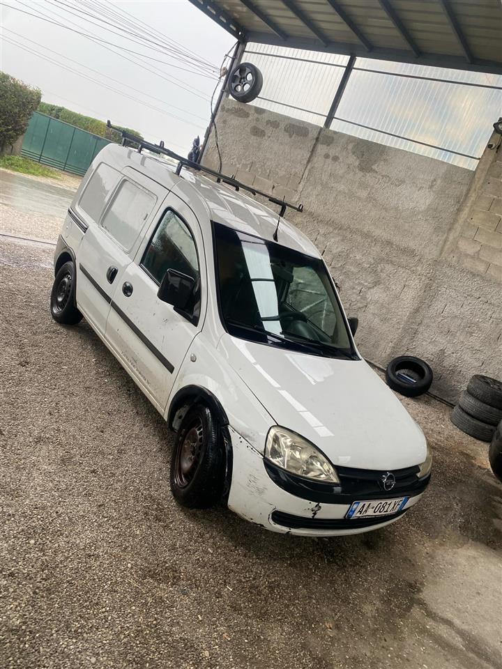 Shitet-opel-combo