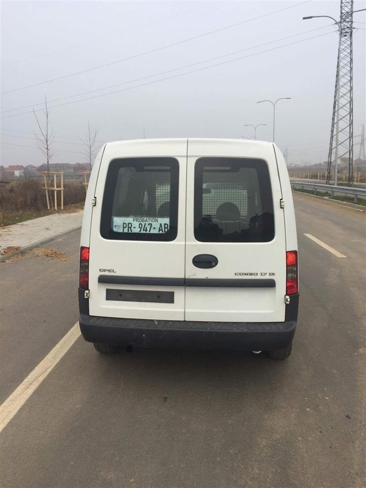 Opel-Combo-1-7