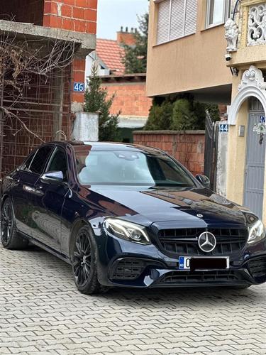 Shitet Mercedes-Benz E-Class 2016 E220