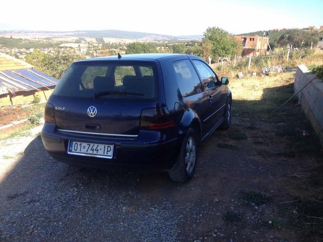 VW Golf 4
