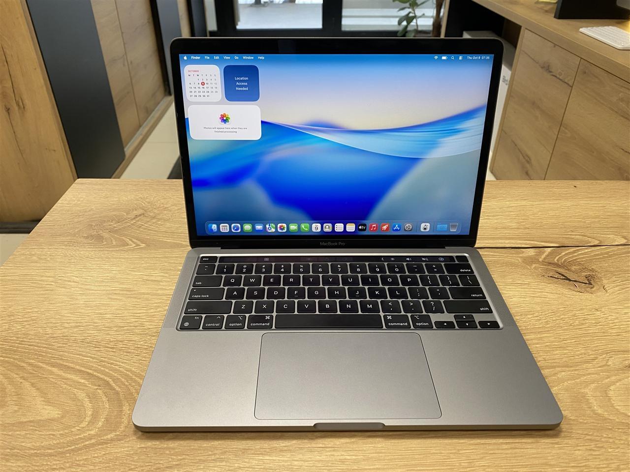 MACBOOK-PRO---M1-CHIP--