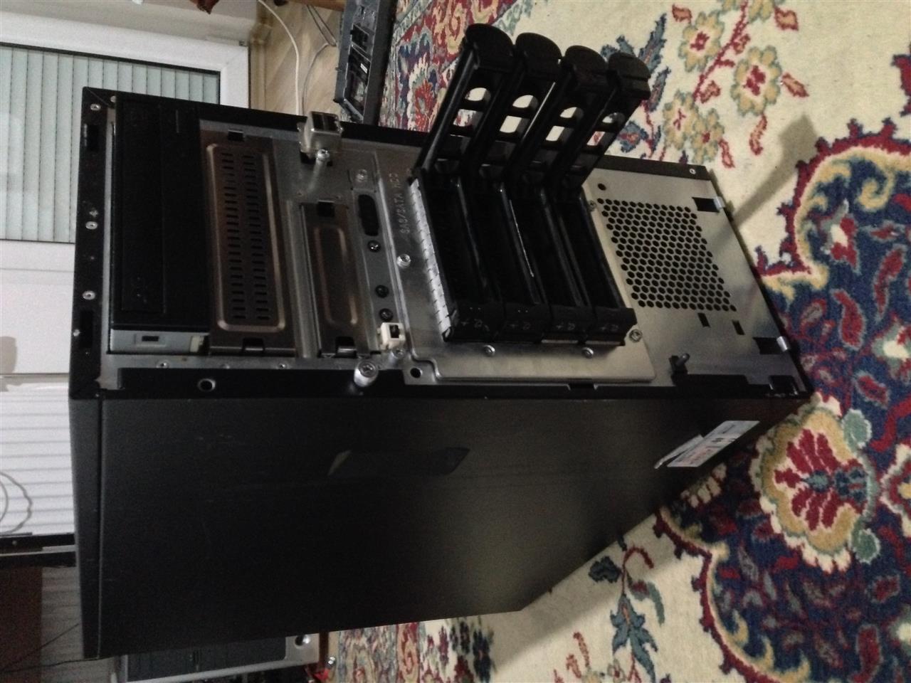 Server-DELL-Poweredge-840