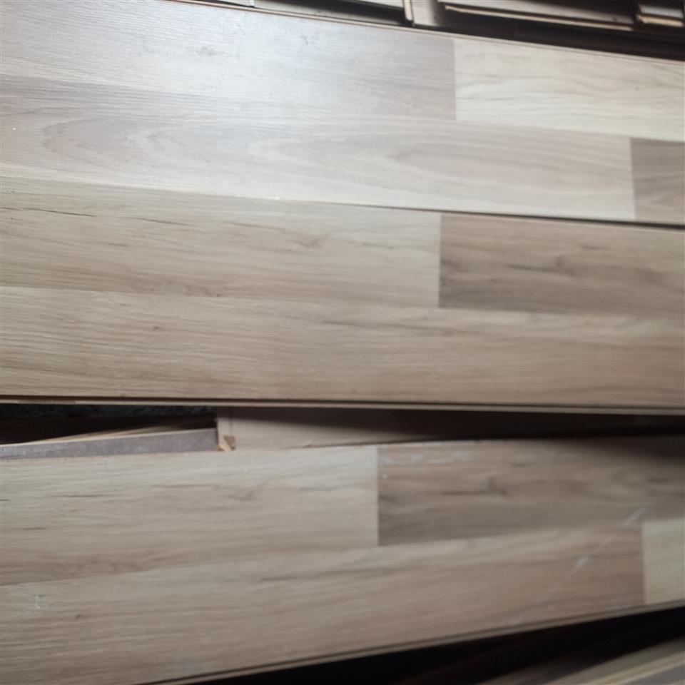 Laminat-