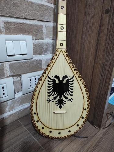 Cifteli, Mase e Madhe