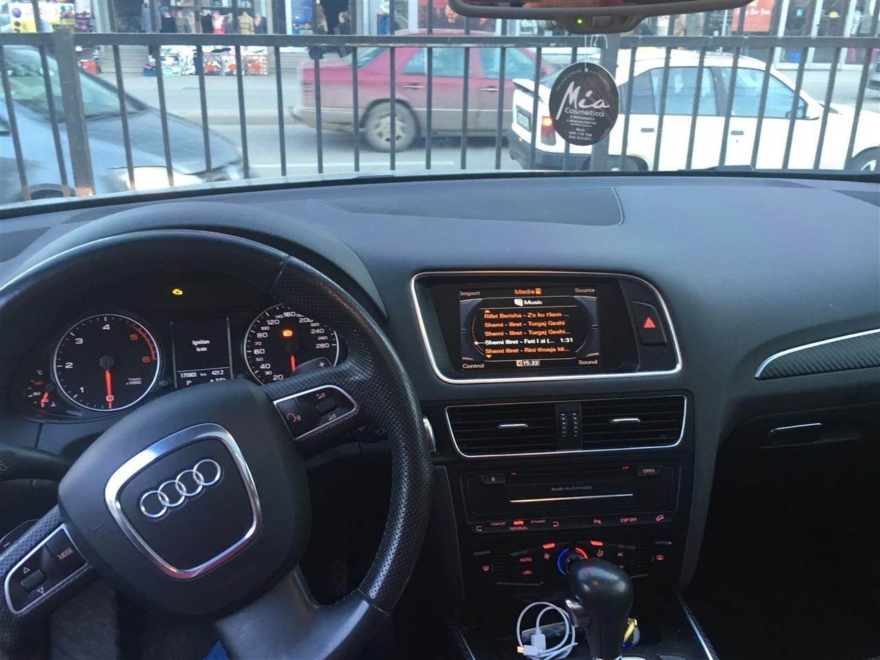 Audi-Q5