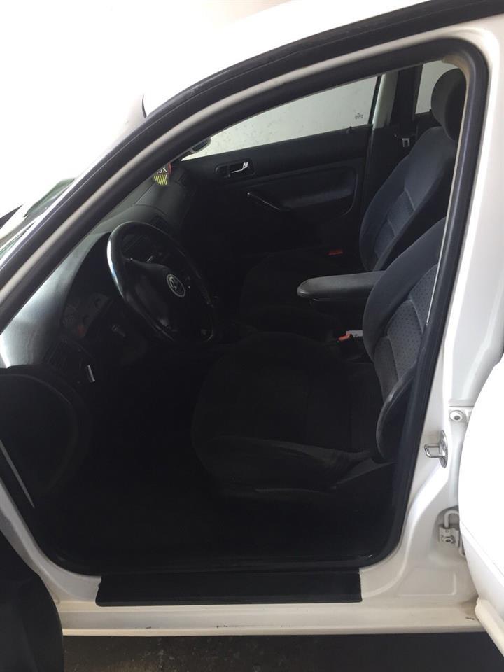 VW-Golf-4