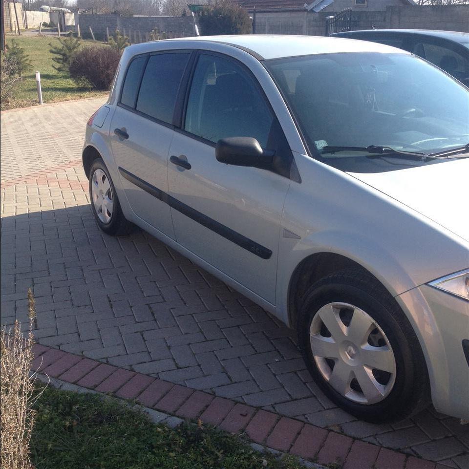 Shitet-Renault-Megane