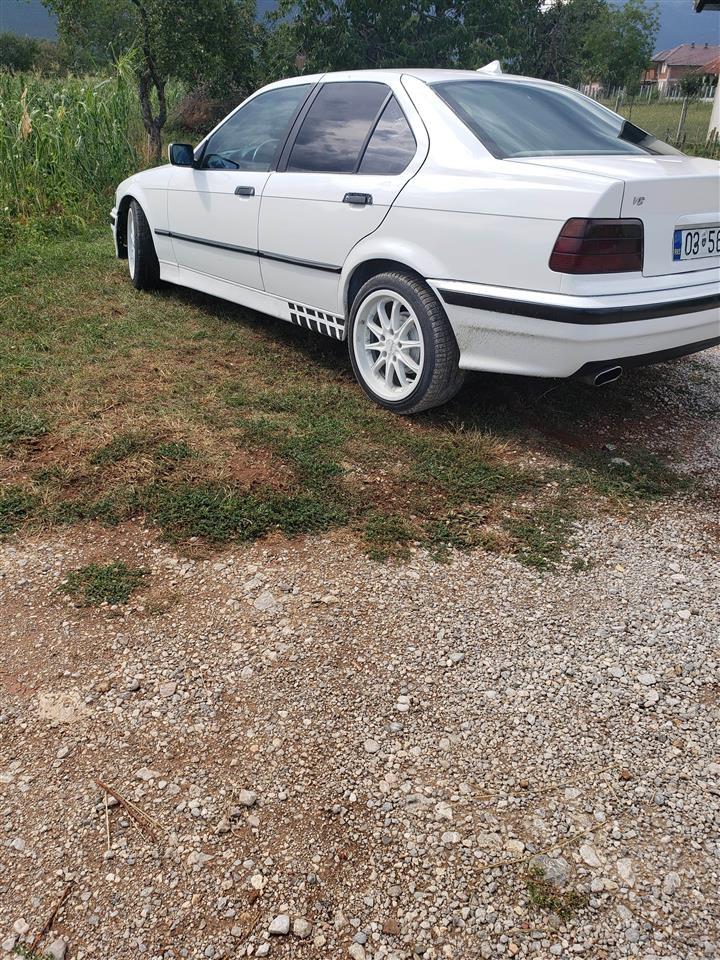 Bmw-1-8