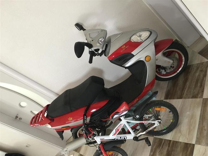 Scoter 50 cc