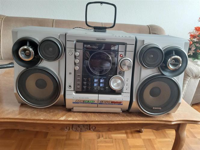 radio studio