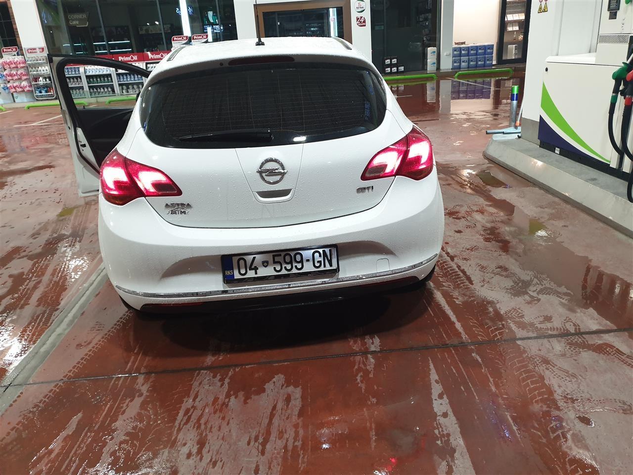 Opel-astra