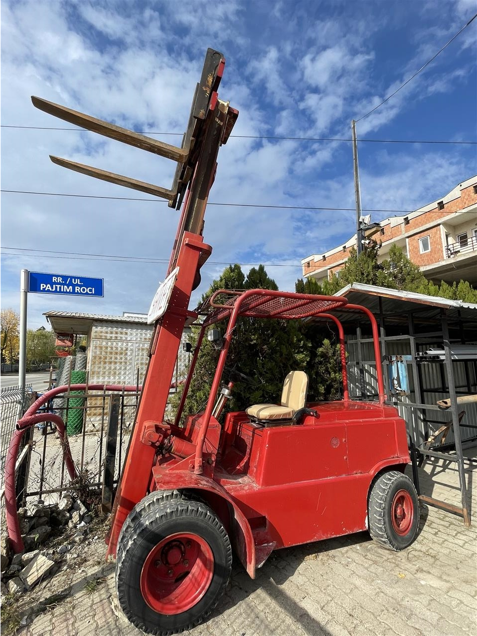 Shitet-piruneri-5ton