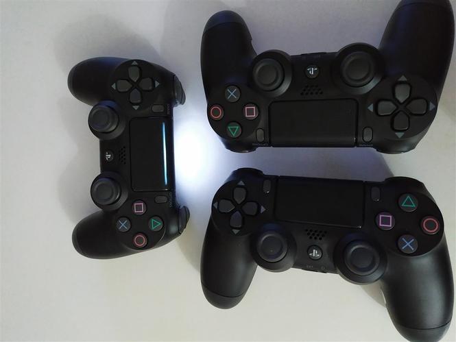 Kontrollera per PS4  V2