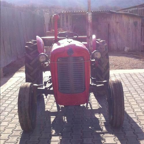 TRAKTOR 33
